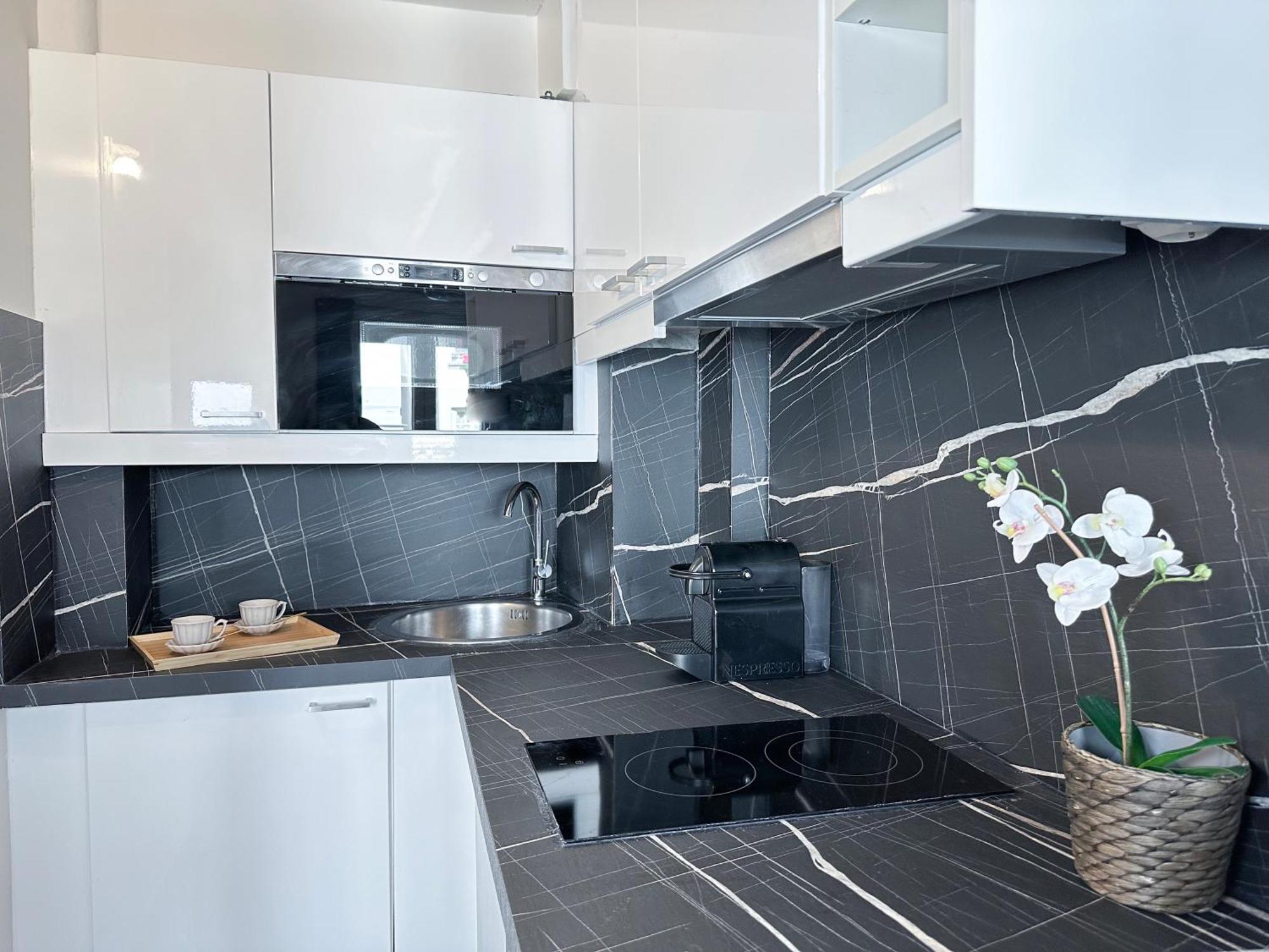 Chic Flat In Pantheon & Luxembourg Garden Apartment Paris Bagian luar foto