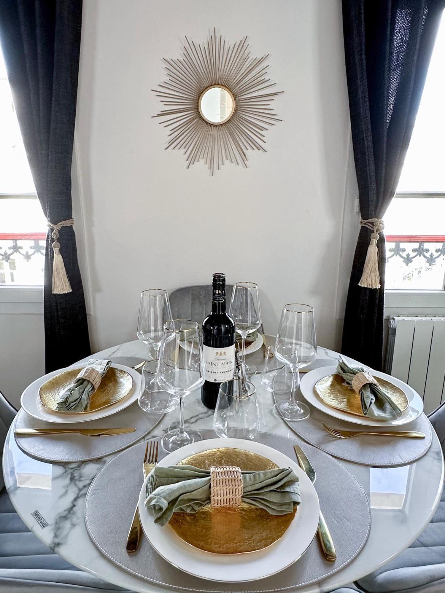 Chic Flat In Pantheon & Luxembourg Garden Apartment Paris Bagian luar foto