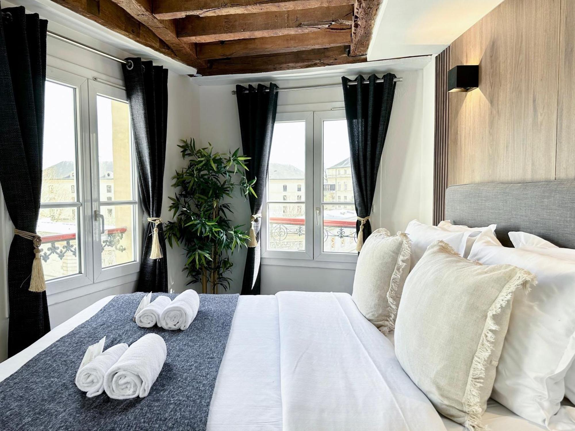Chic Flat In Pantheon & Luxembourg Garden Apartment Paris Bagian luar foto